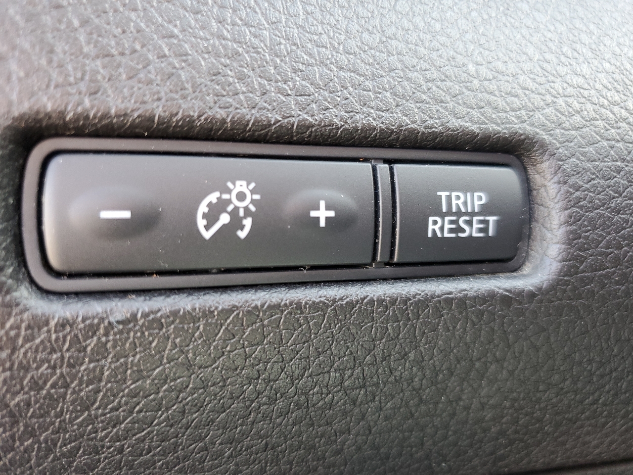 Nissan Rogue SV 2WD 2017