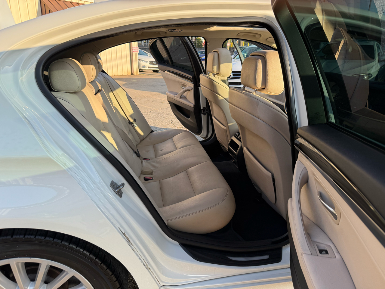 BMW 5-Series 535i 2012 BMW 5-Series 535i 2012