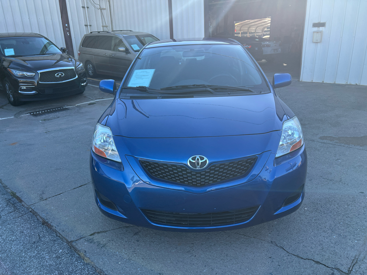 Toyota Yaris Sedan 4-Speed AT 2010 Toyota Yaris Sedan 4-Speed AT 2010