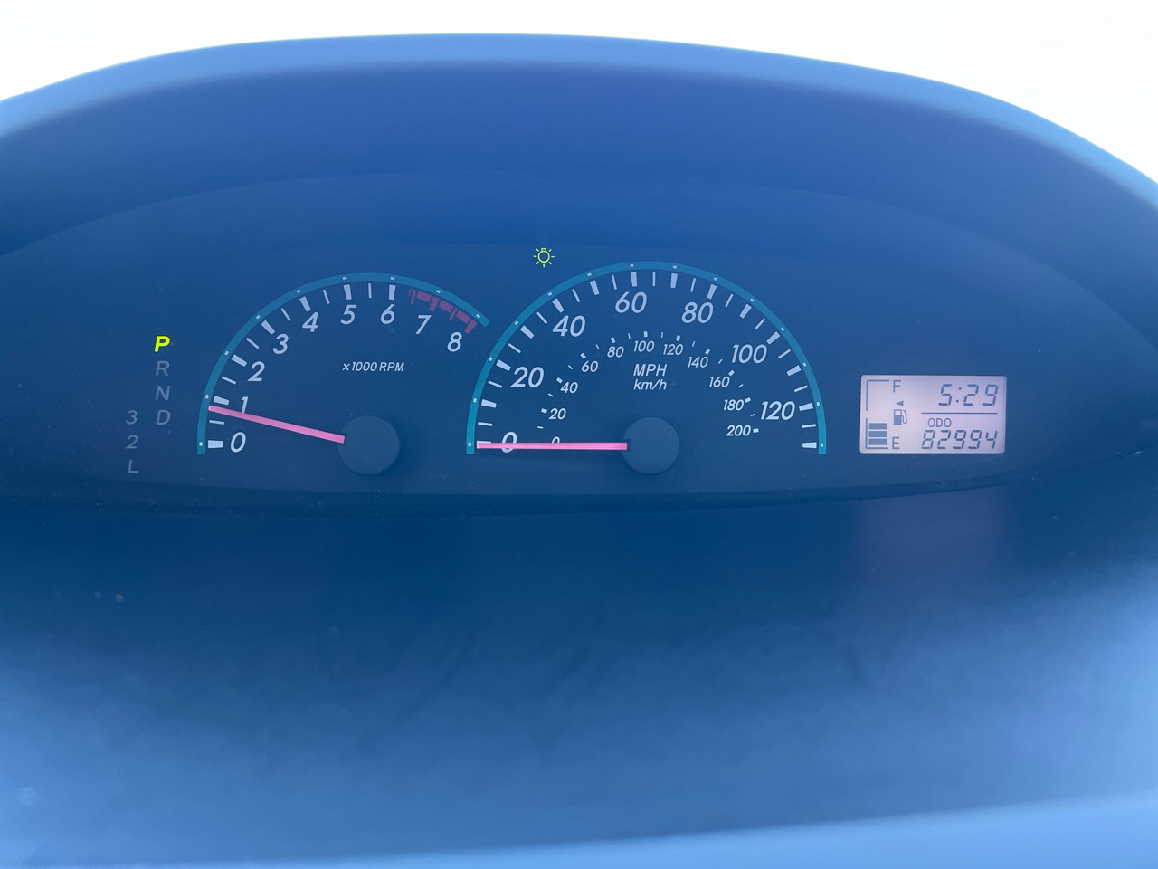 Toyota Yaris Sedan 4-Speed AT 2010 Toyota Yaris Sedan 4-Speed AT 2010