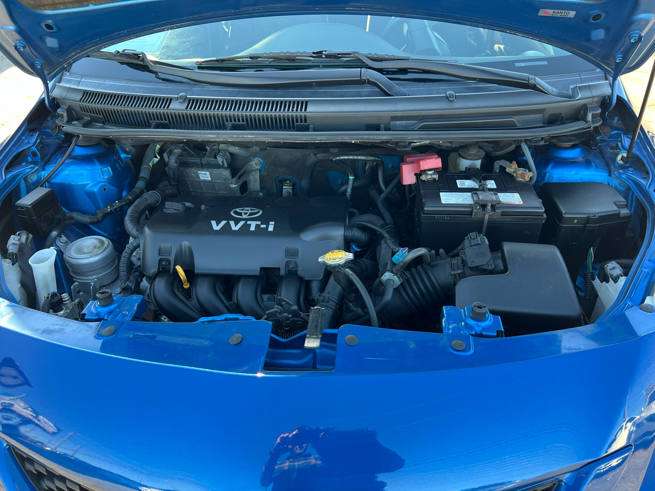 Toyota Yaris Sedan 4-Speed AT 2010 Toyota Yaris Sedan 4-Speed AT 2010