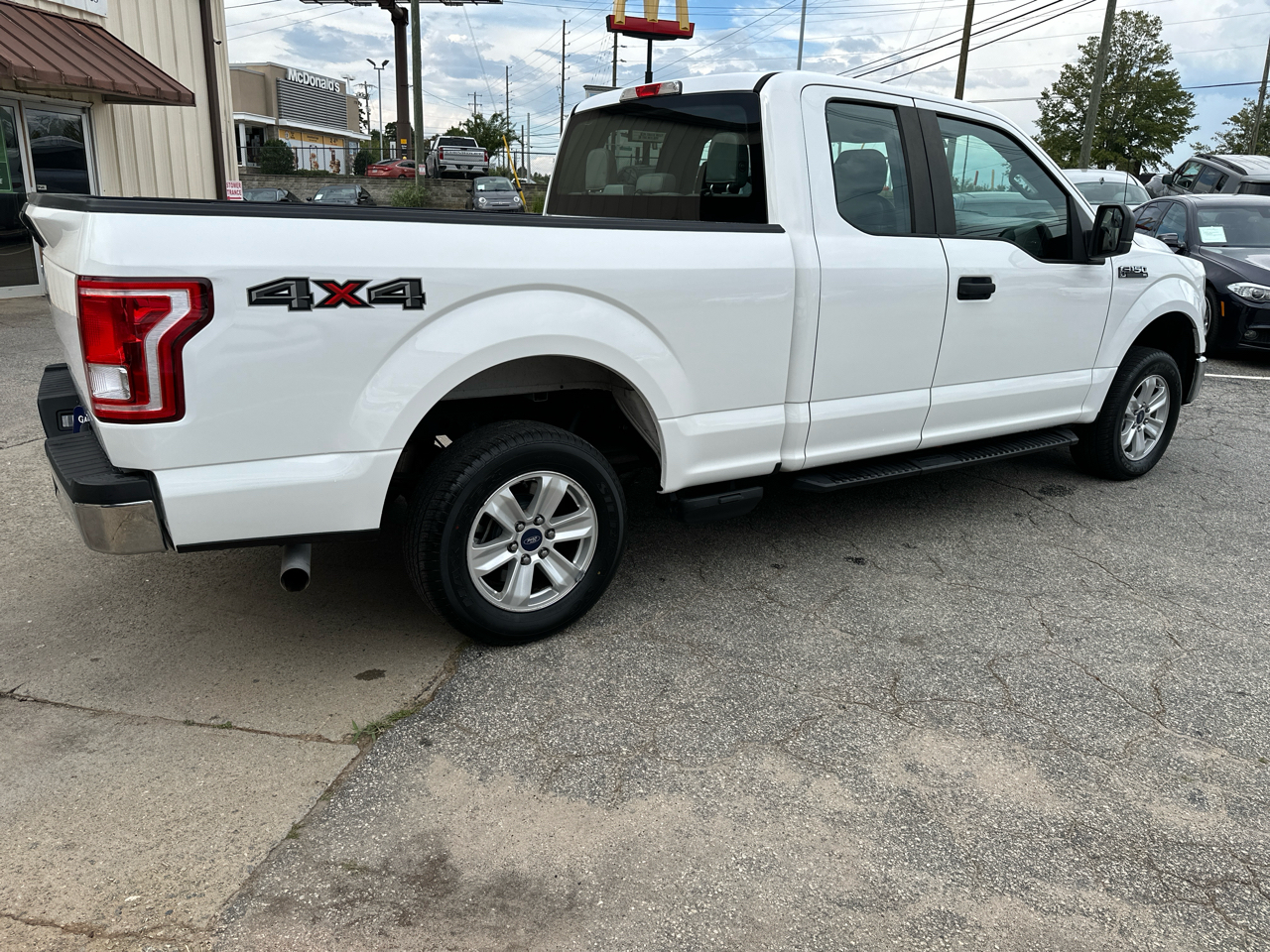 Ford F-150 XL SuperCab 4WD 2016 Ford F-150 XL SuperCab 4WD 2016