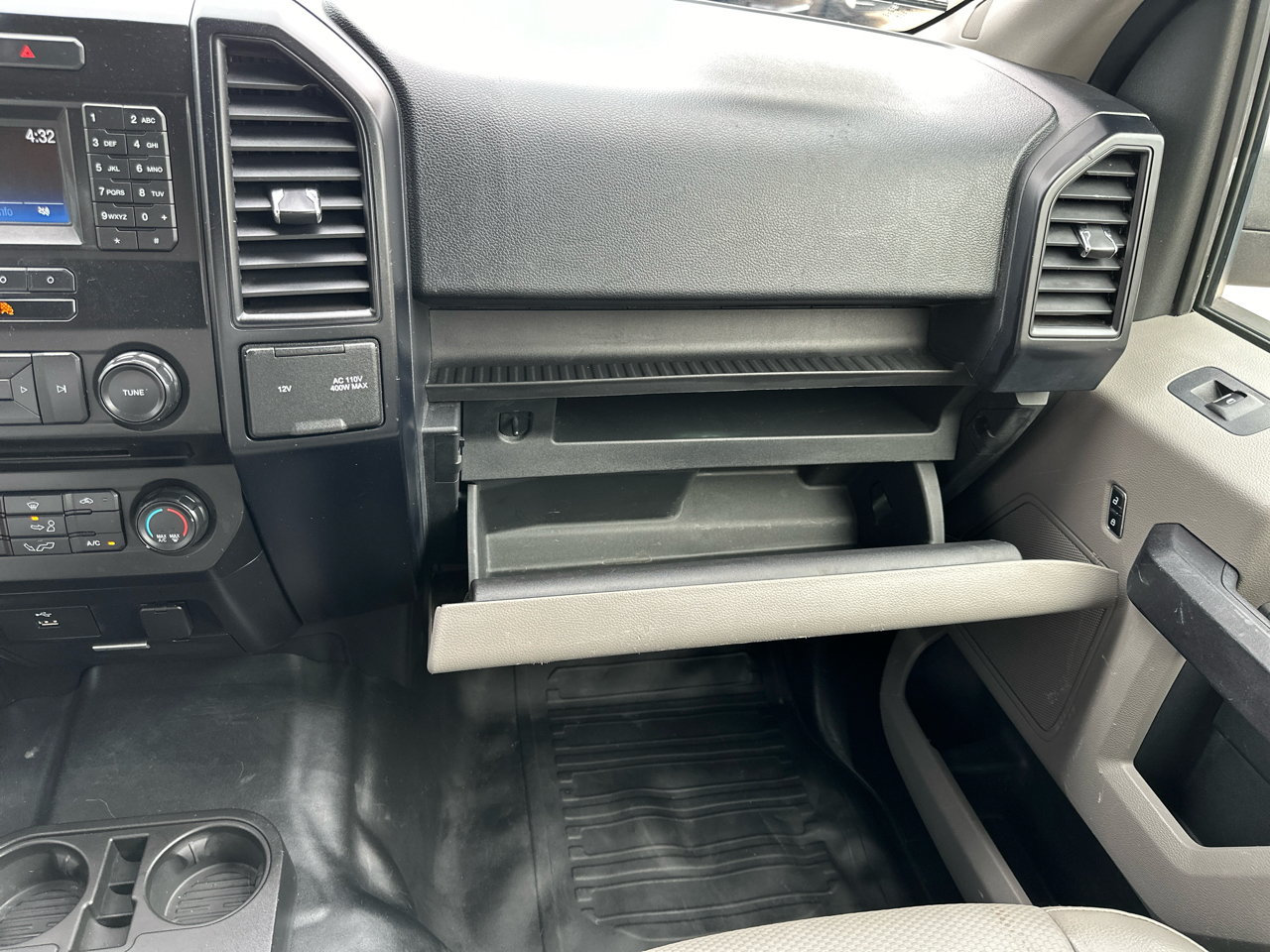 Ford F-150 XL SuperCab 4WD 2016 Ford F-150 XL SuperCab 4WD 2016