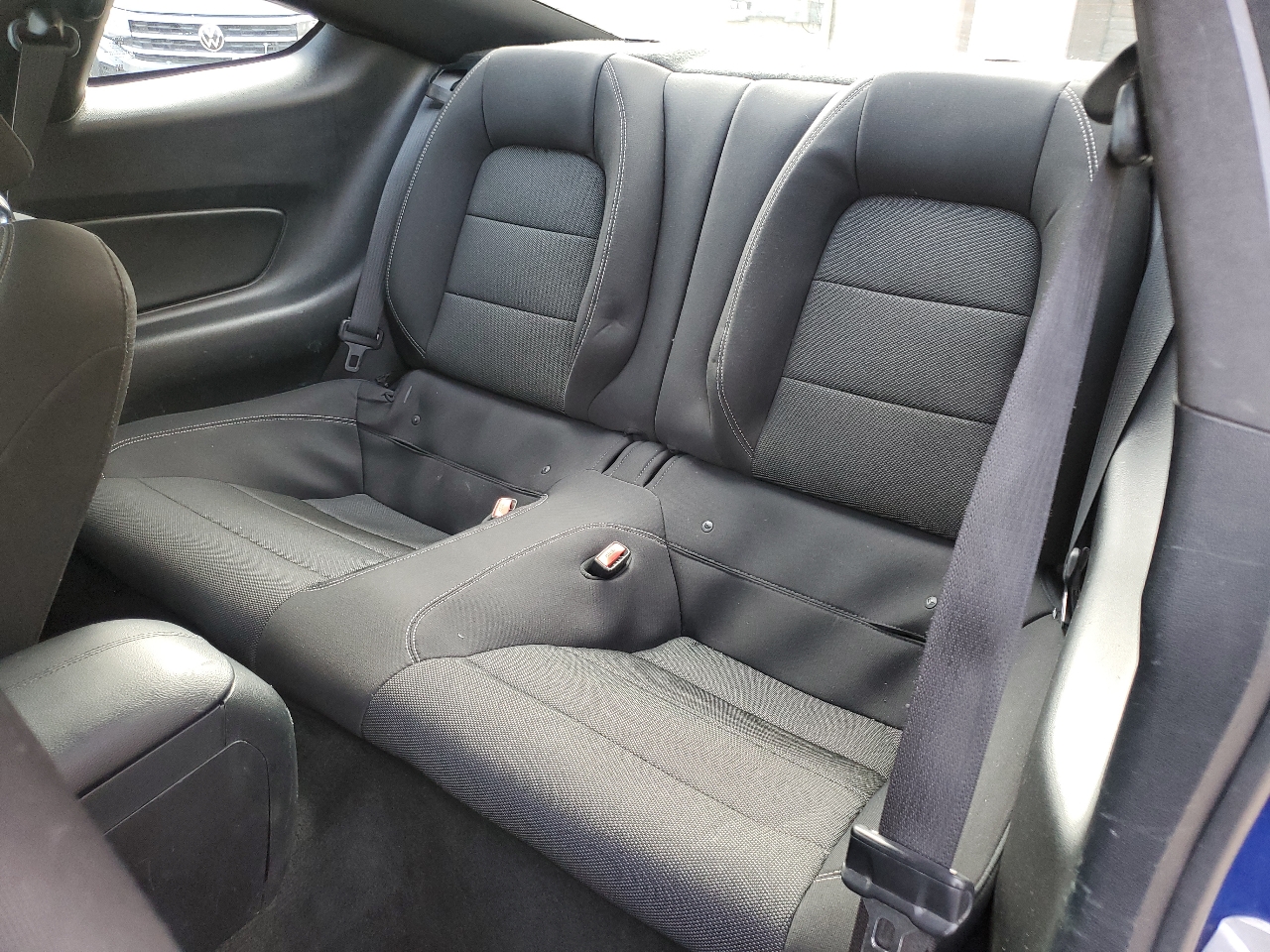 Ford Mustang V6 Coupe 2016