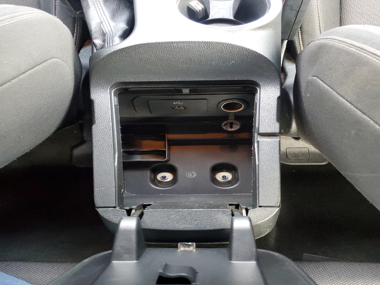 Ford Mustang V6 Coupe 2016