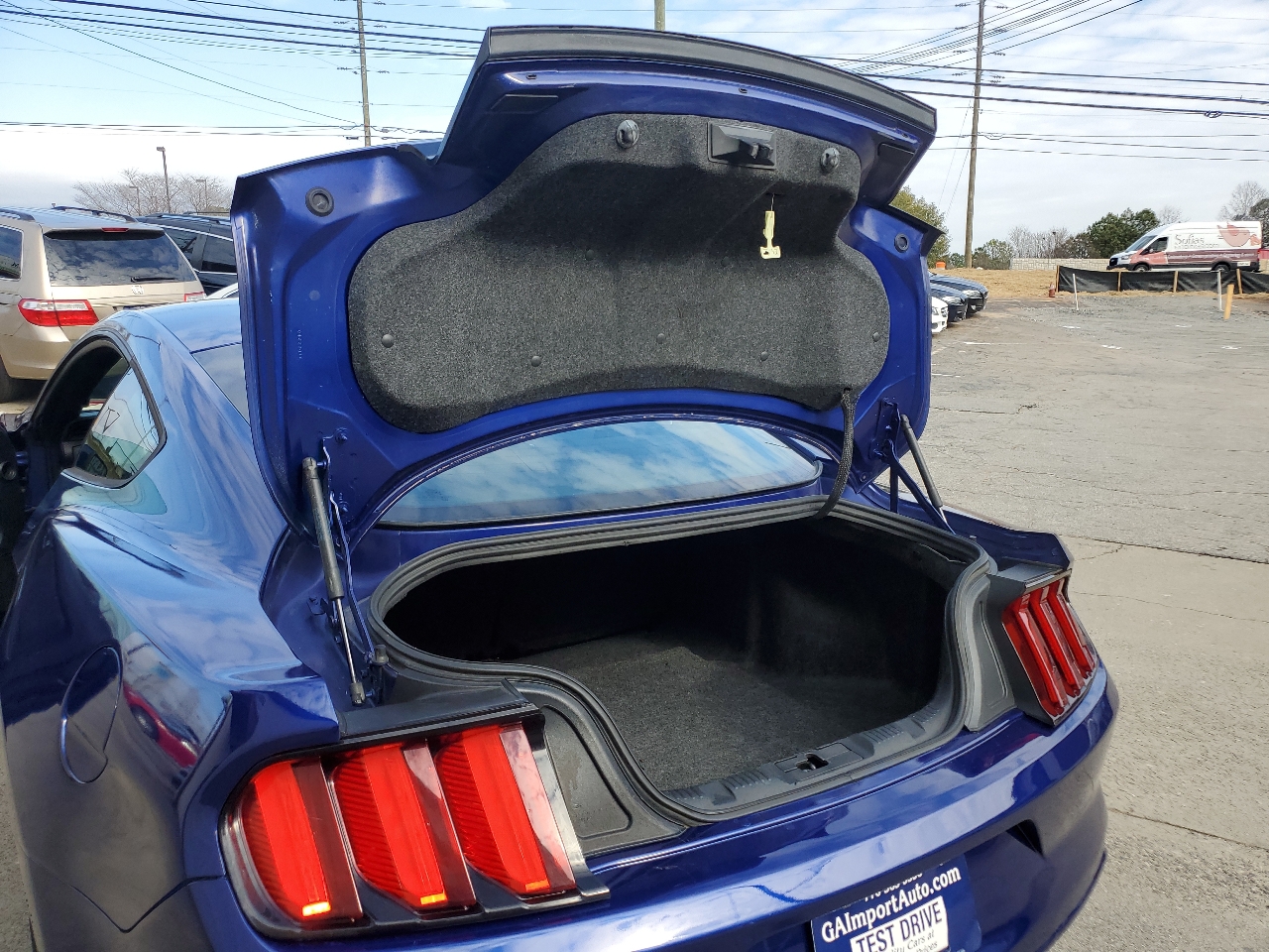 Ford Mustang V6 Coupe 2016