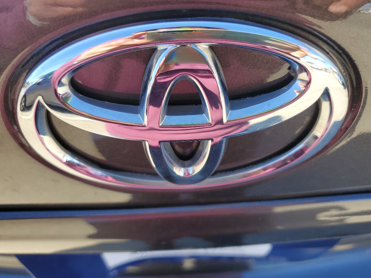 Toyota Corolla LE Plus 4D Sedan 2010