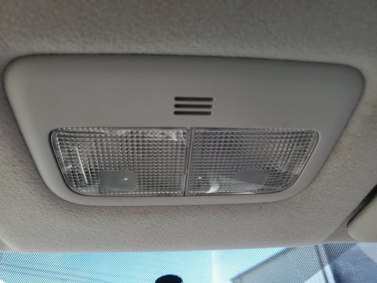 Toyota Corolla LE Plus 4D Sedan 2010