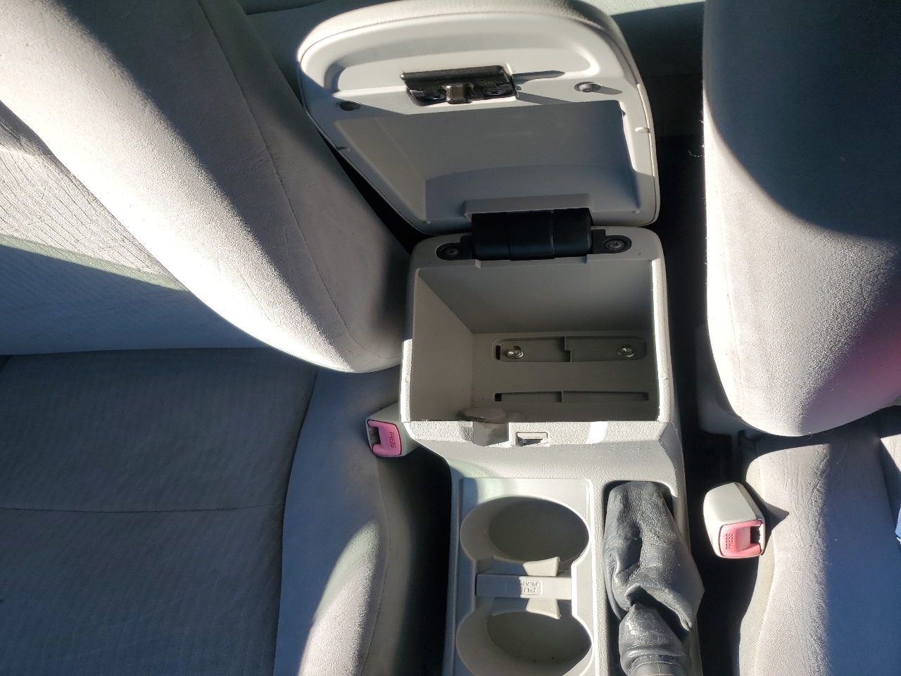 Toyota Corolla LE Plus 4D Sedan 2010