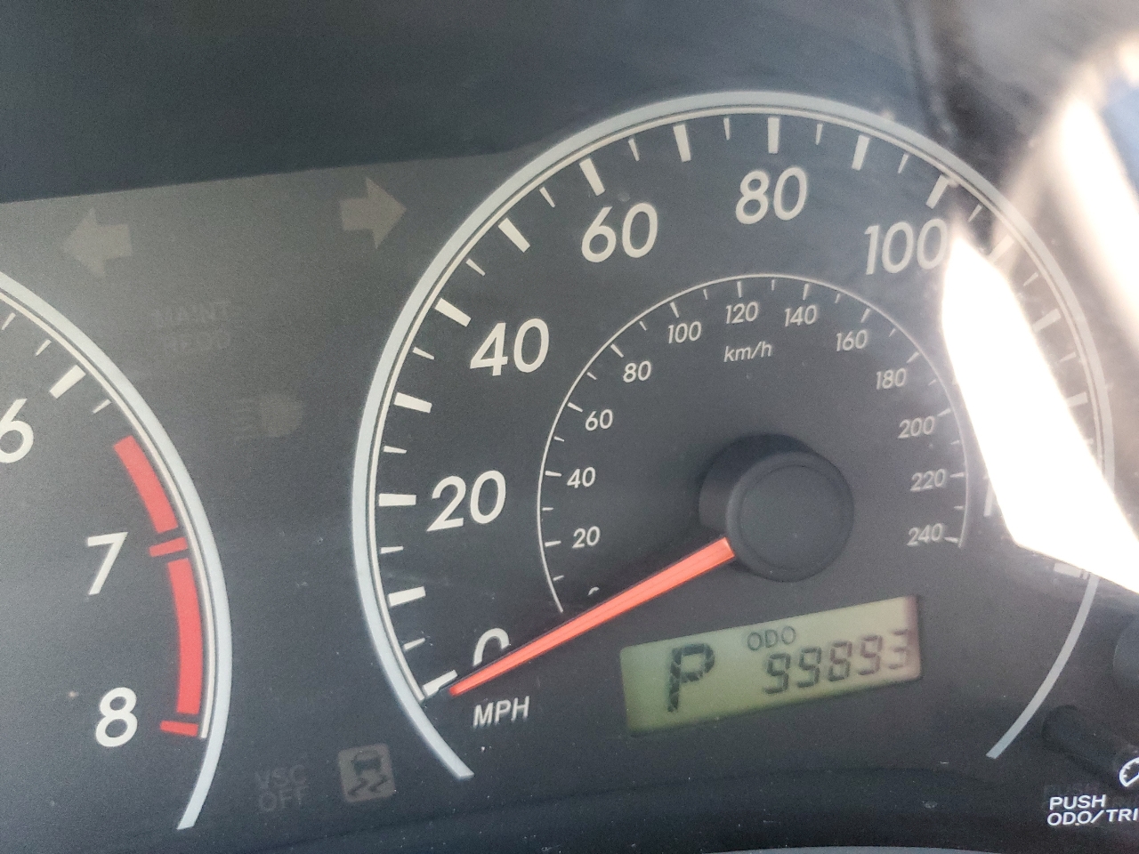 Toyota Corolla LE Plus 4D Sedan 2010