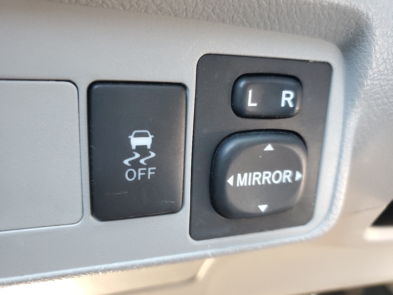 Toyota Corolla LE Plus 4D Sedan 2010