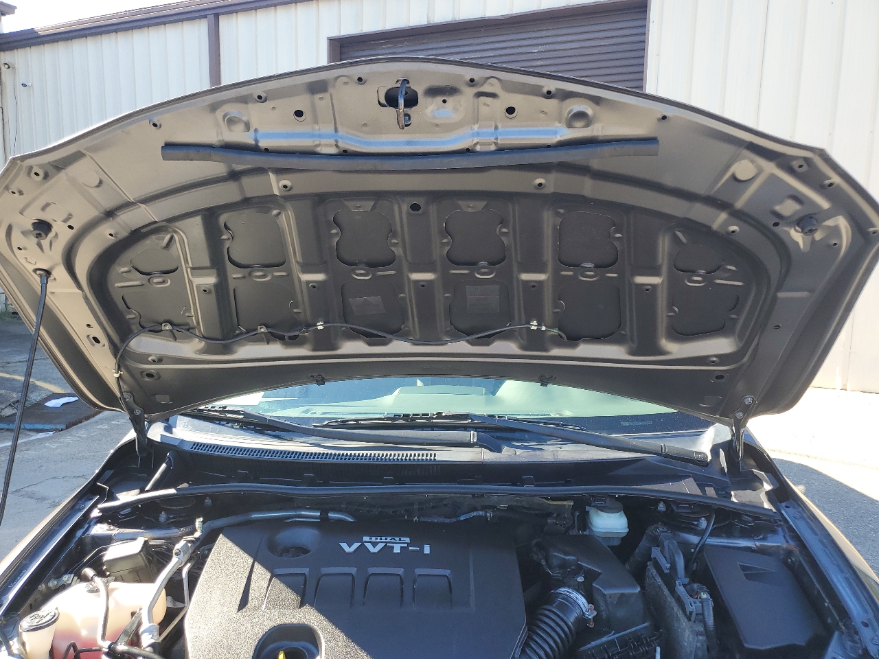 Toyota Corolla LE Plus 4D Sedan 2010