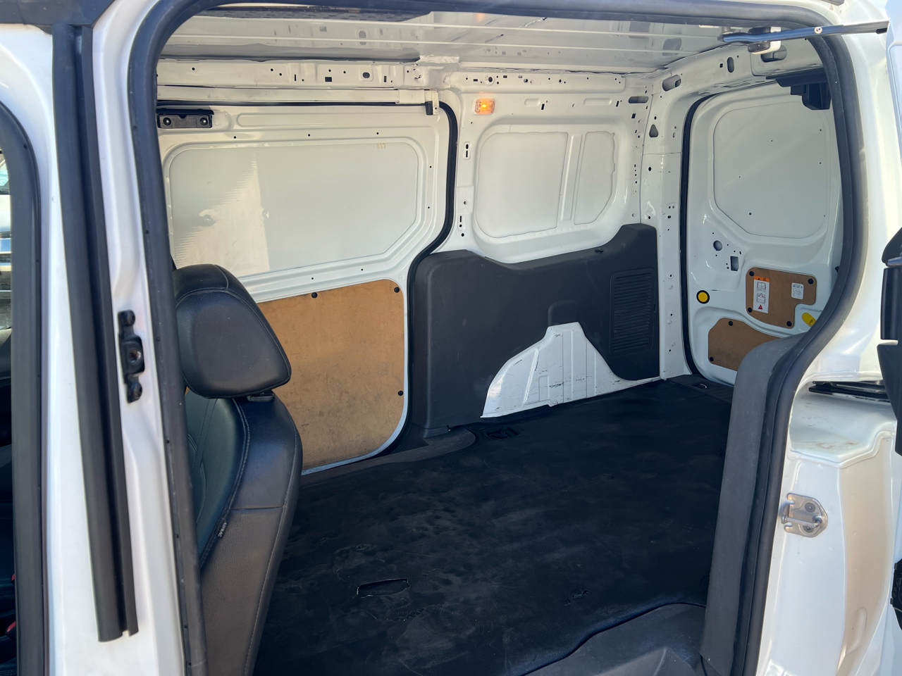 Ford Transit Connect Cargo Van XL LWB w/Rear 180 Degree Door 2020 Ford Transit Connect Cargo Van XL LWB w/Rear 180 Degree Door 2020