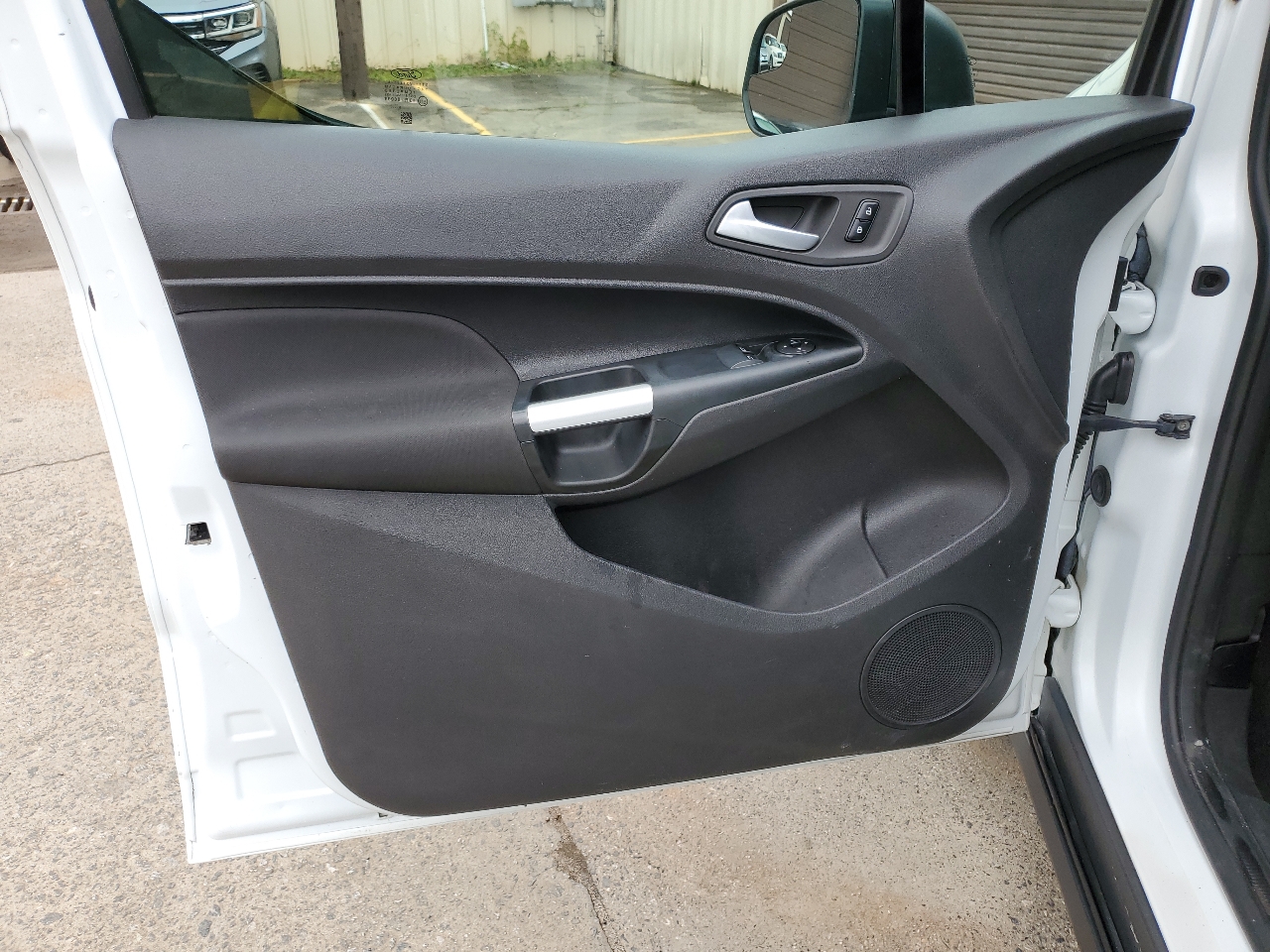 Ford Transit Connect Cargo Van XLT LWB w/Rear 180 Degree Door 2017