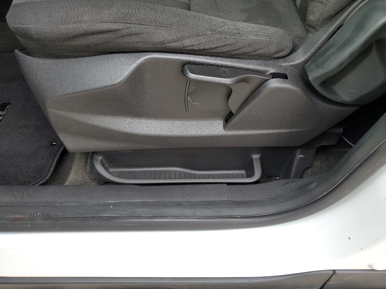 Ford Transit Connect Cargo Van XLT LWB w/Rear 180 Degree Door 2017