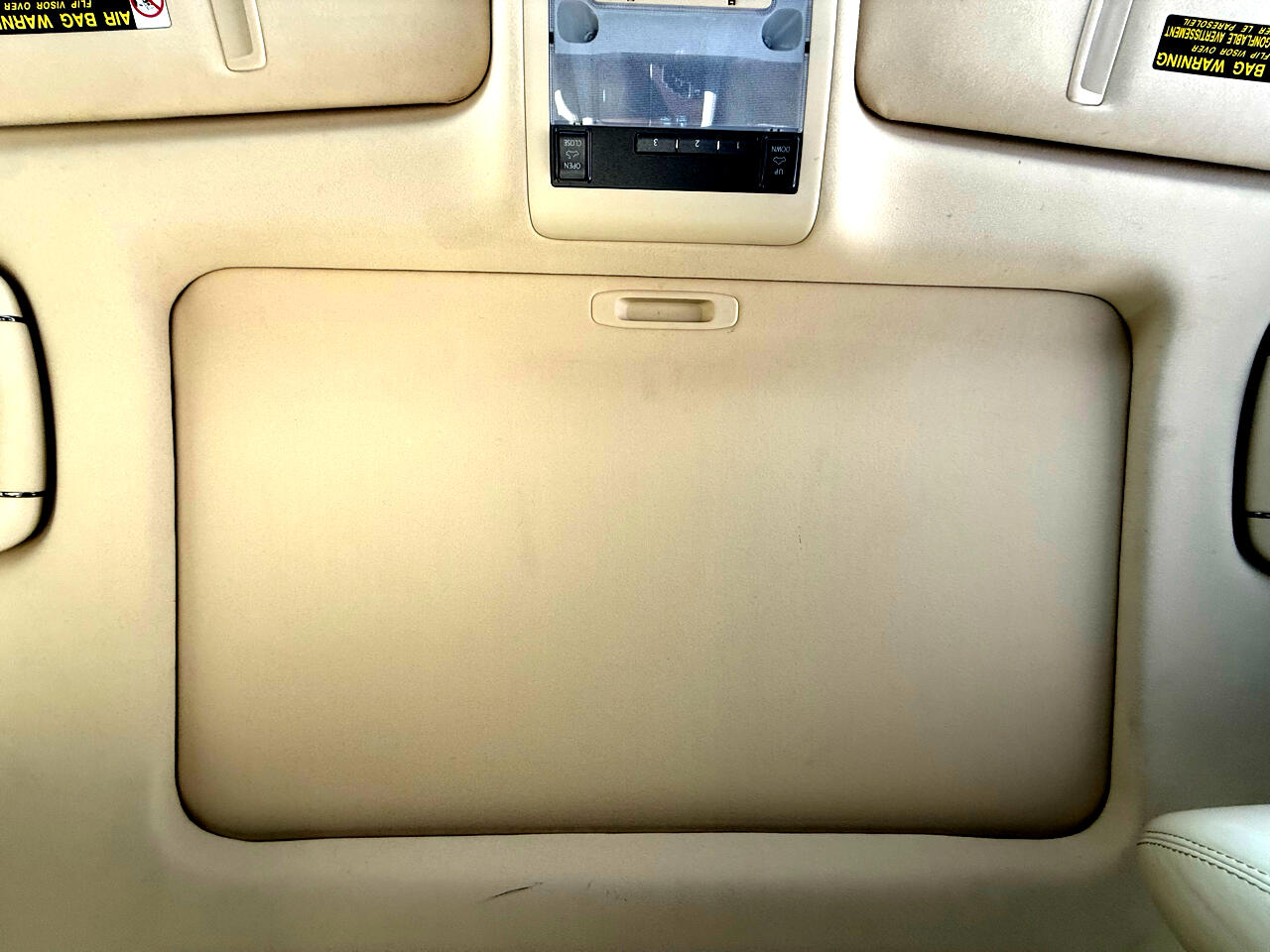 2011 Lexus LS 460 Luxury photo 18