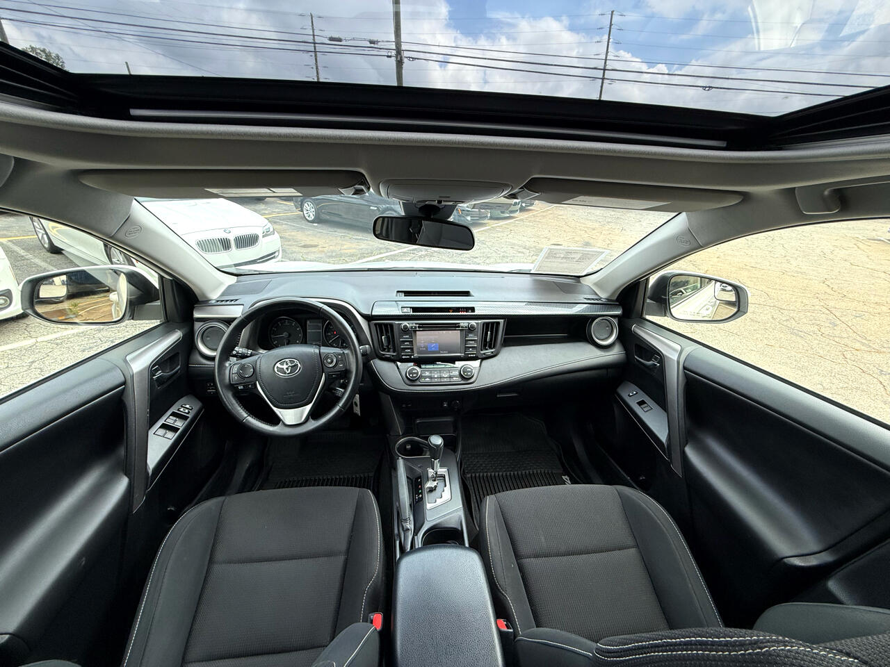 2017 Toyota RAV4 XLE photo 2