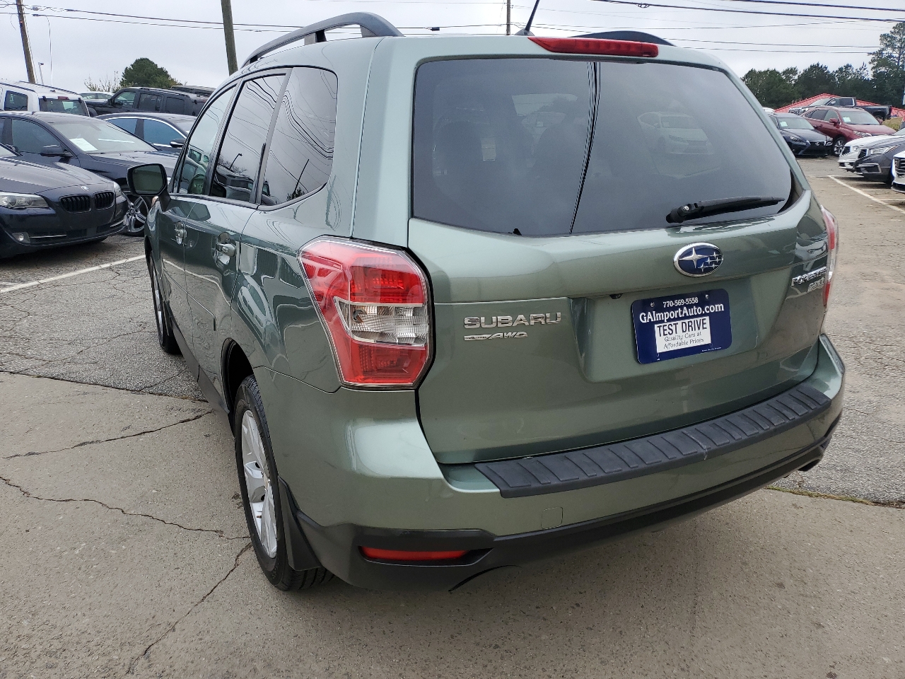 2015 Subaru Forester 2.5i Premium photo 6