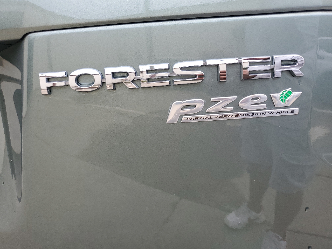 2015 Subaru Forester 2.5i Premium photo 8