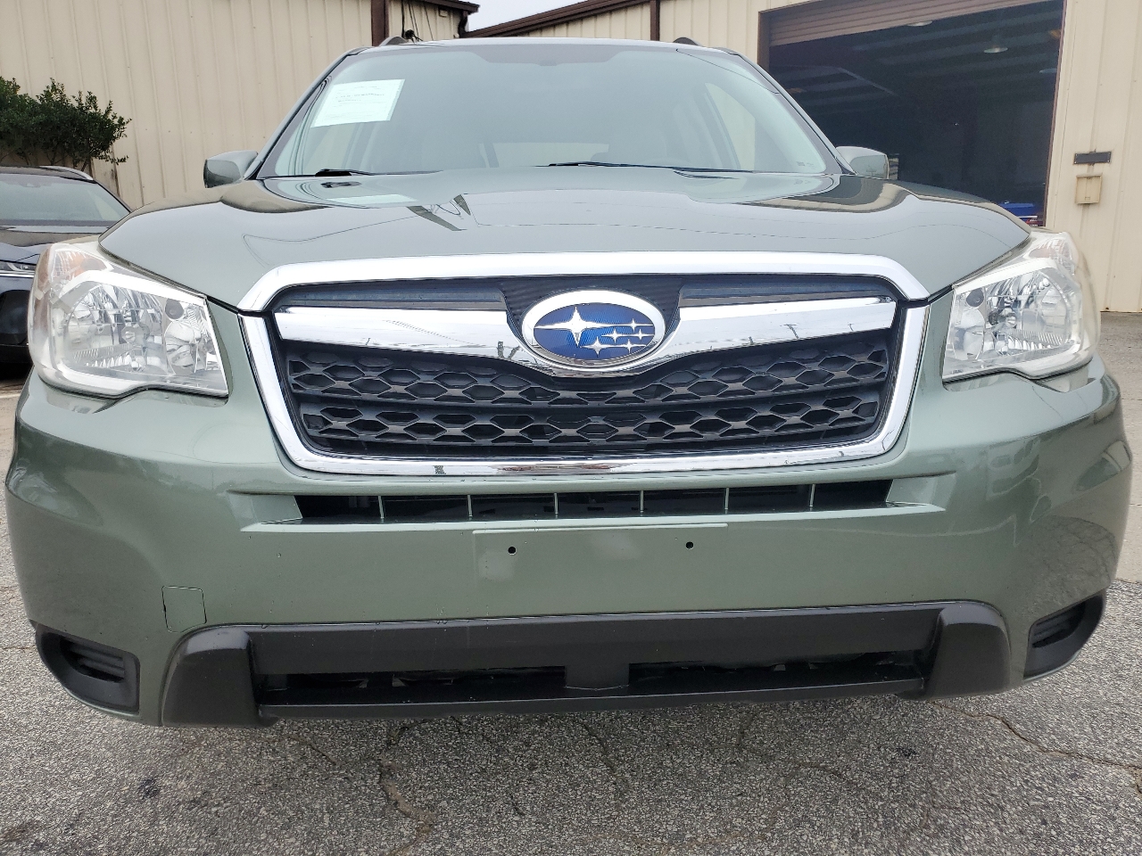 2015 Subaru Forester 2.5i Premium photo 14