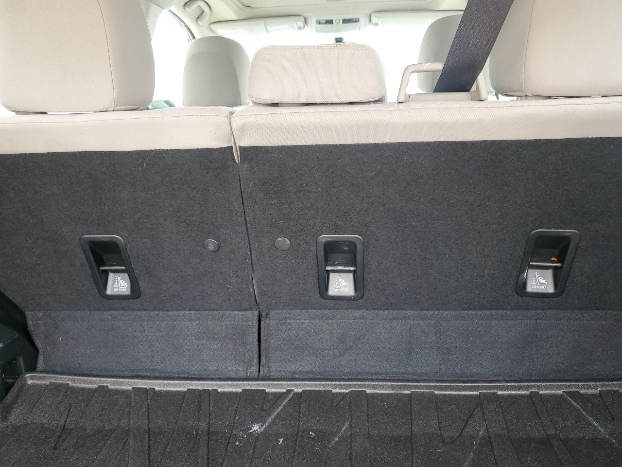 2015 Subaru Forester 2.5i Premium photo 36