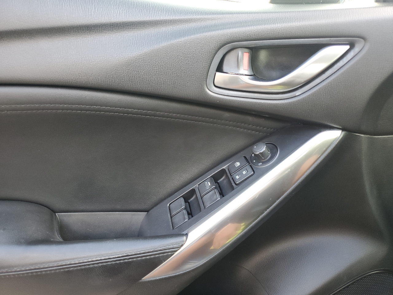 2014 Mazda Mazda6 Touring photo 18