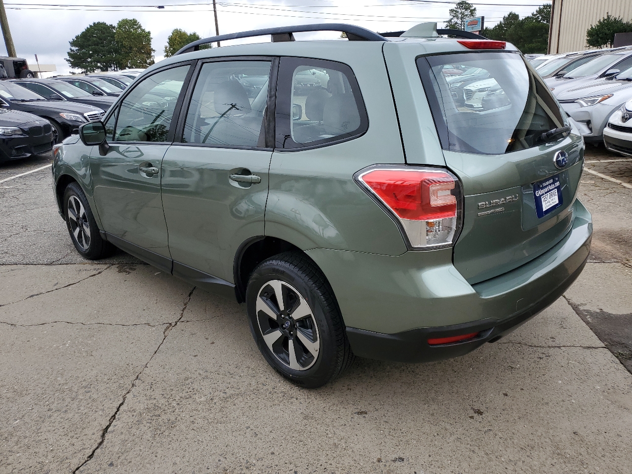 2017 Subaru Forester 2.5i Premium photo 5