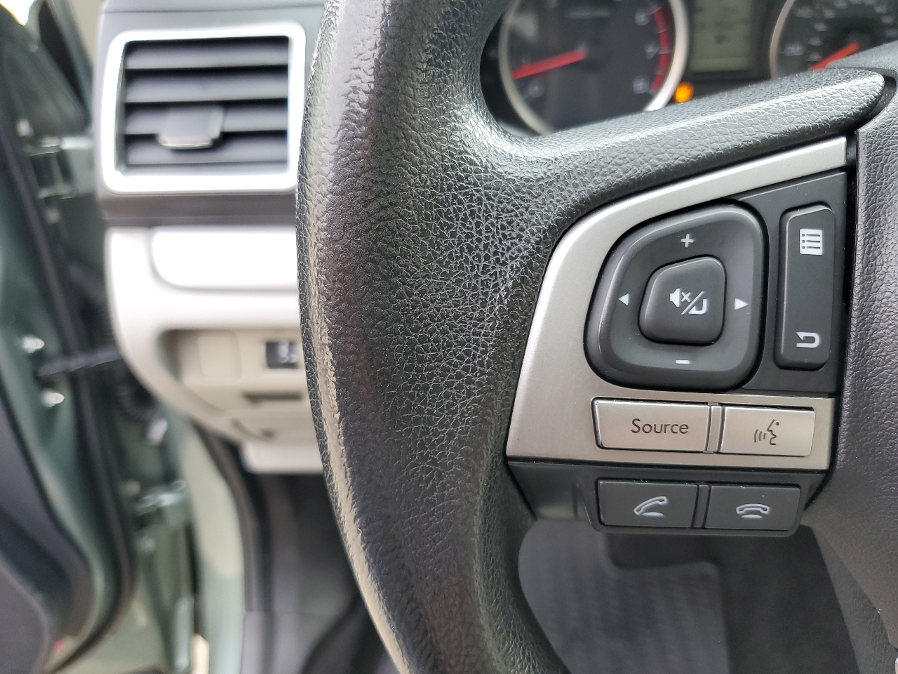 2017 Subaru Forester 2.5i Premium photo 29