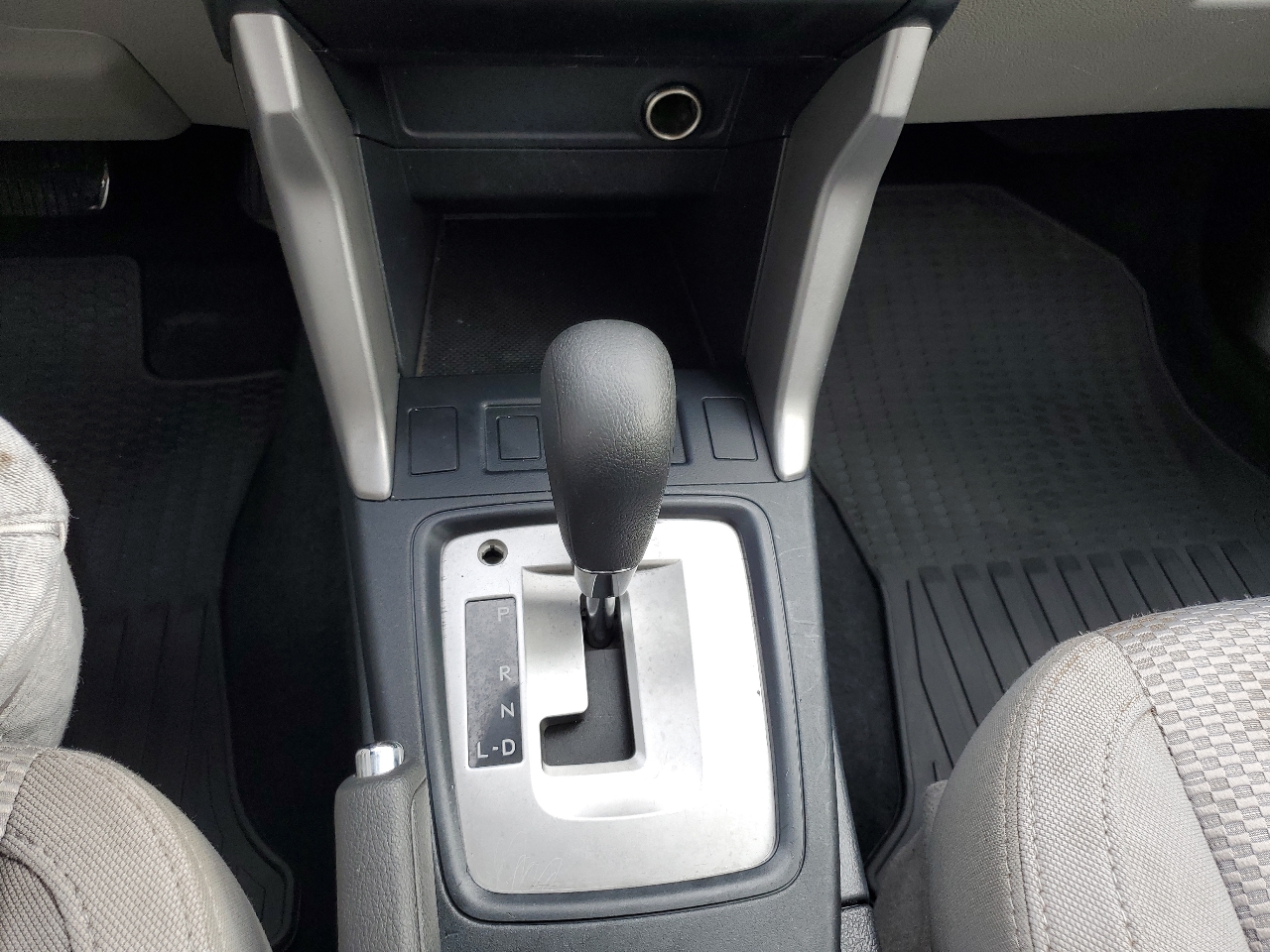 2017 Subaru Forester 2.5i Premium photo 37