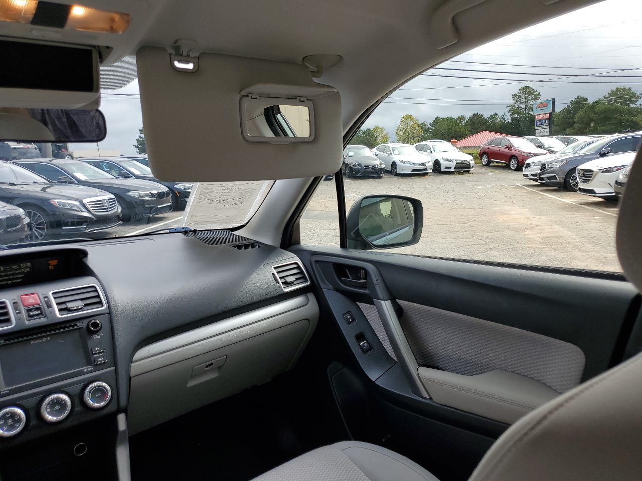 2017 Subaru Forester 2.5i Premium photo 43