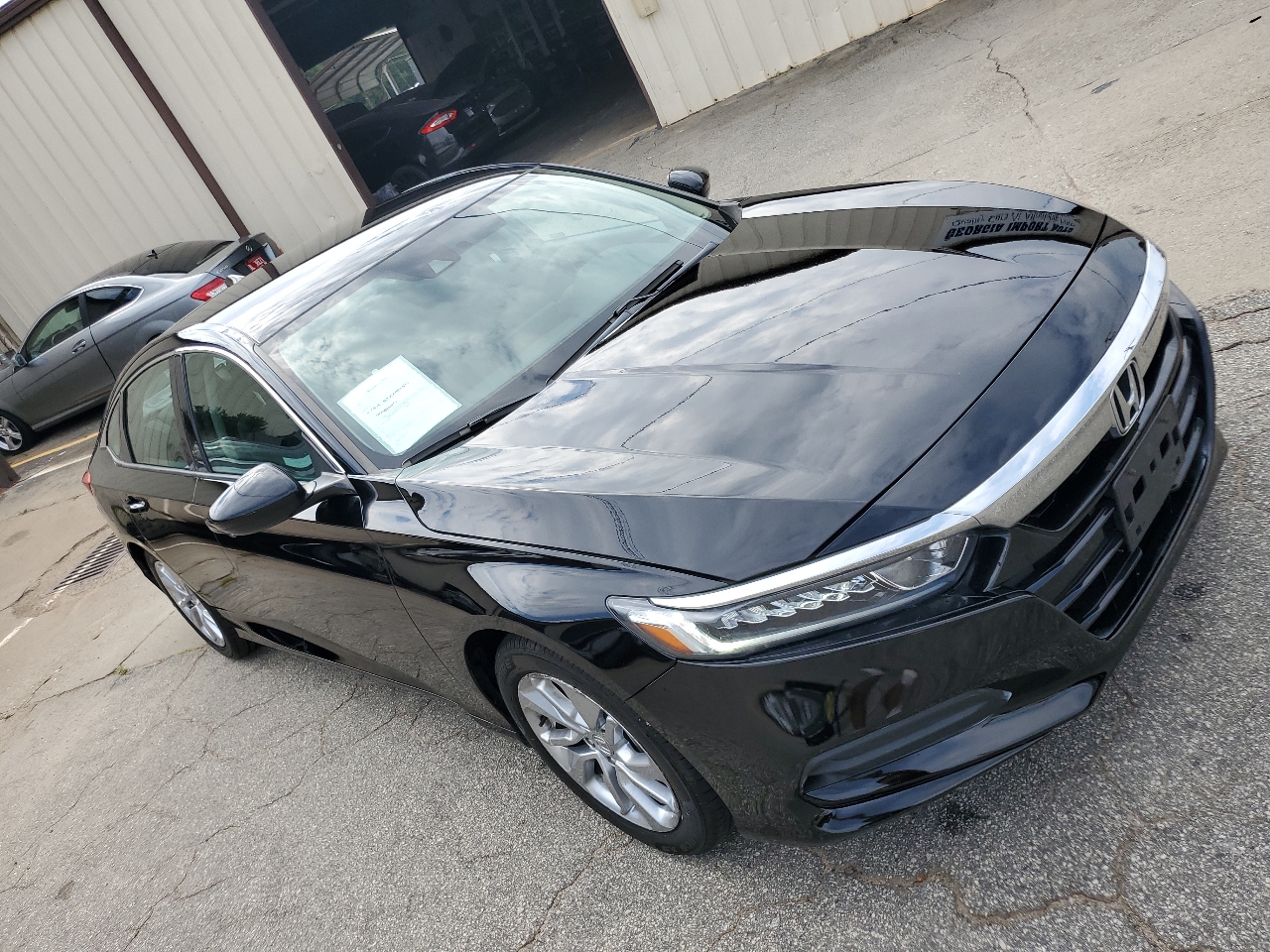 2019 Honda Accord LX photo 16