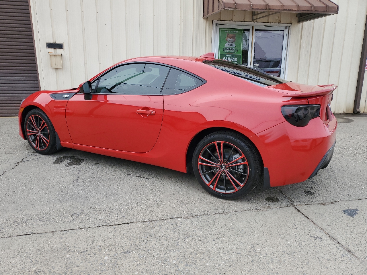 Scion FR-S 2dr Cpe Auto (Natl) 2015