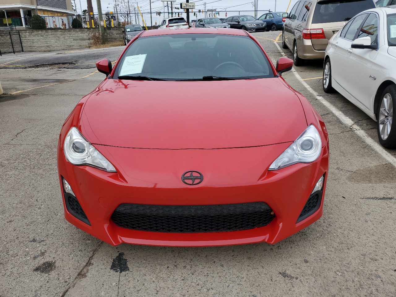 Scion FR-S 2dr Cpe Auto (Natl) 2015