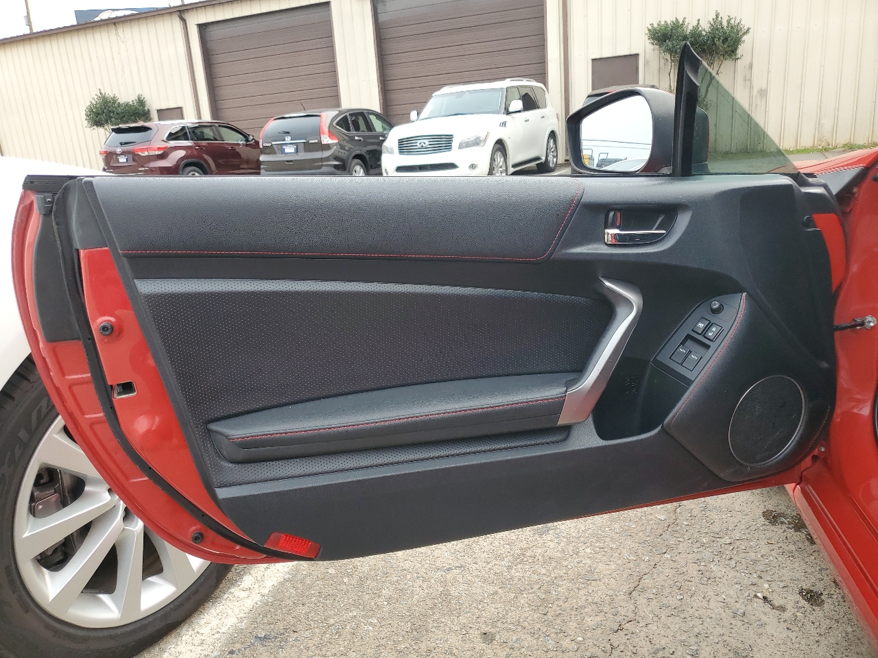 Scion FR-S 2dr Cpe Auto (Natl) 2015