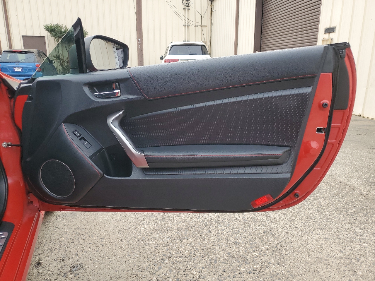 Scion FR-S 2dr Cpe Auto (Natl) 2015