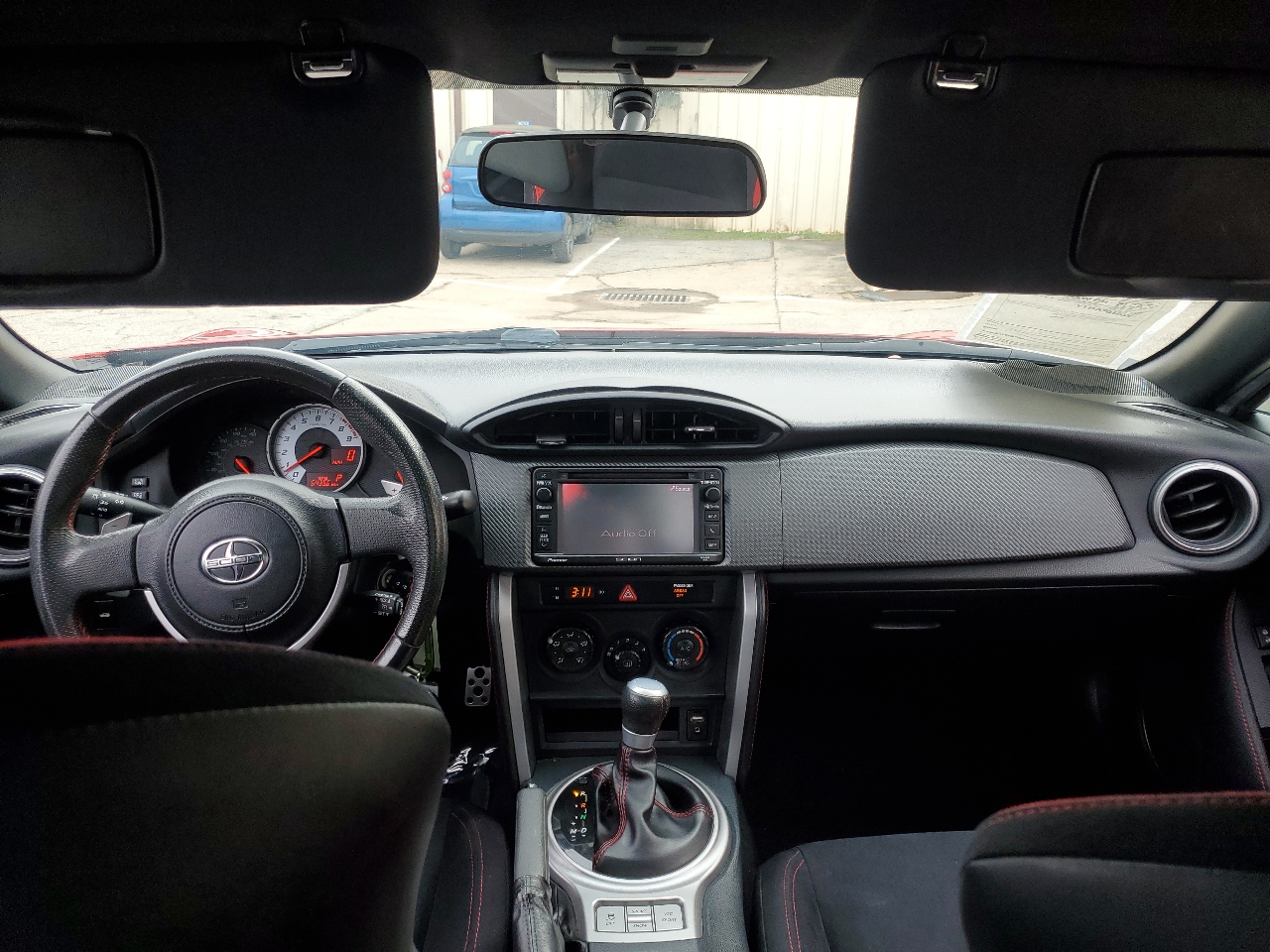 Scion FR-S 2dr Cpe Auto (Natl) 2015