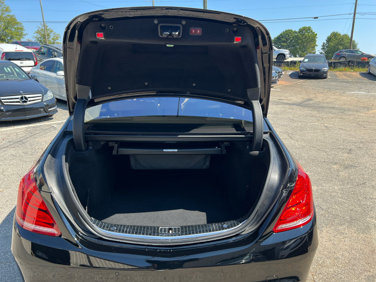 Mercedes-Benz S550  2015 Mercedes-Benz S550  2015