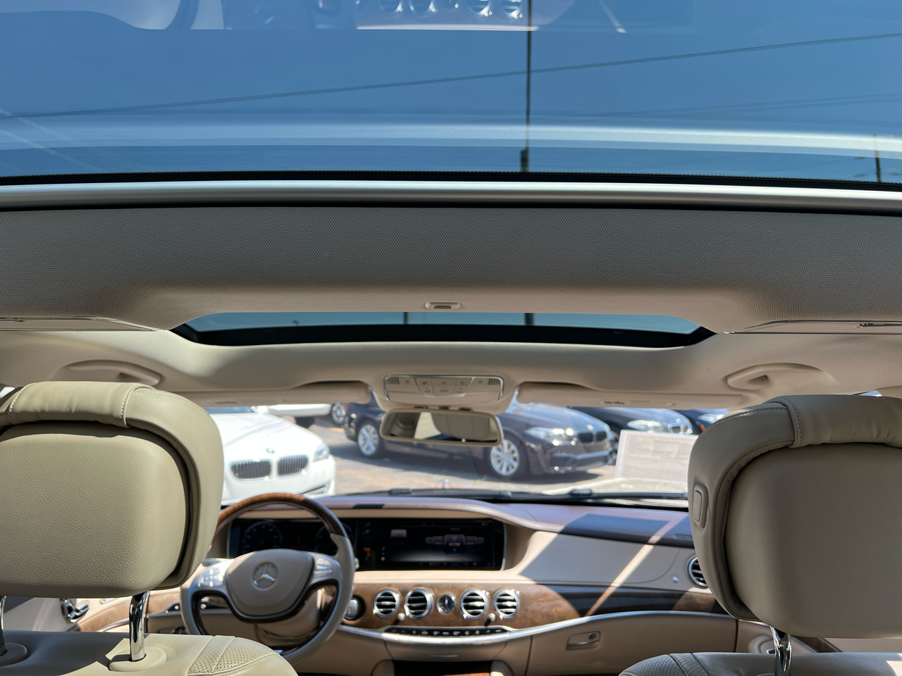 Mercedes-Benz S550  2015 Mercedes-Benz S550  2015