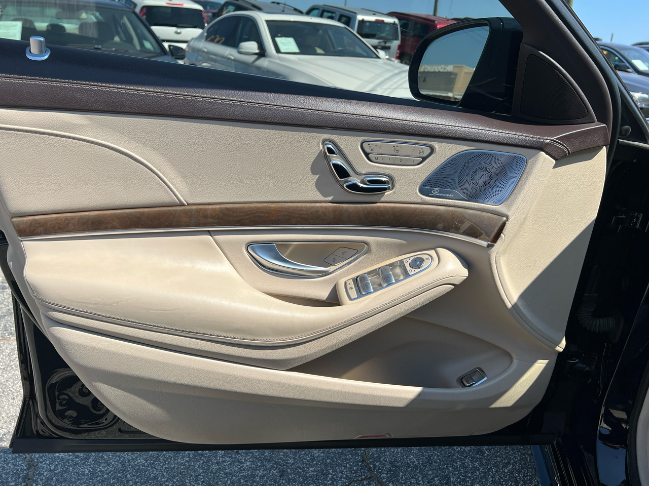 Mercedes-Benz S550  2015 Mercedes-Benz S550  2015