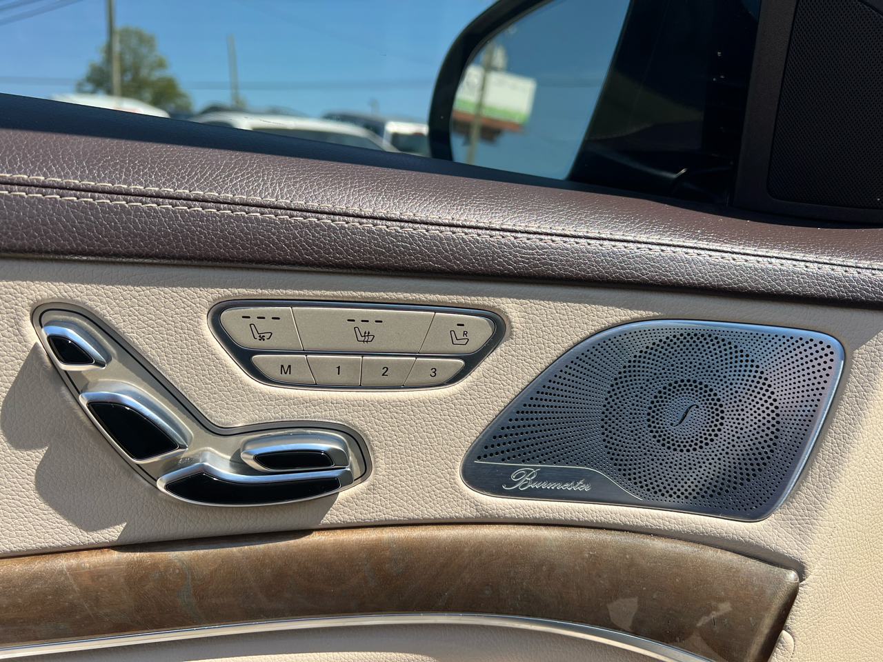 Mercedes-Benz S550  2015 Mercedes-Benz S550  2015