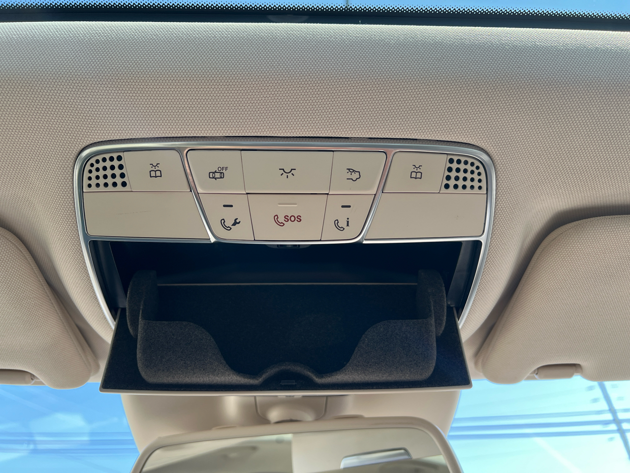 Mercedes-Benz S550  2015 Mercedes-Benz S550  2015