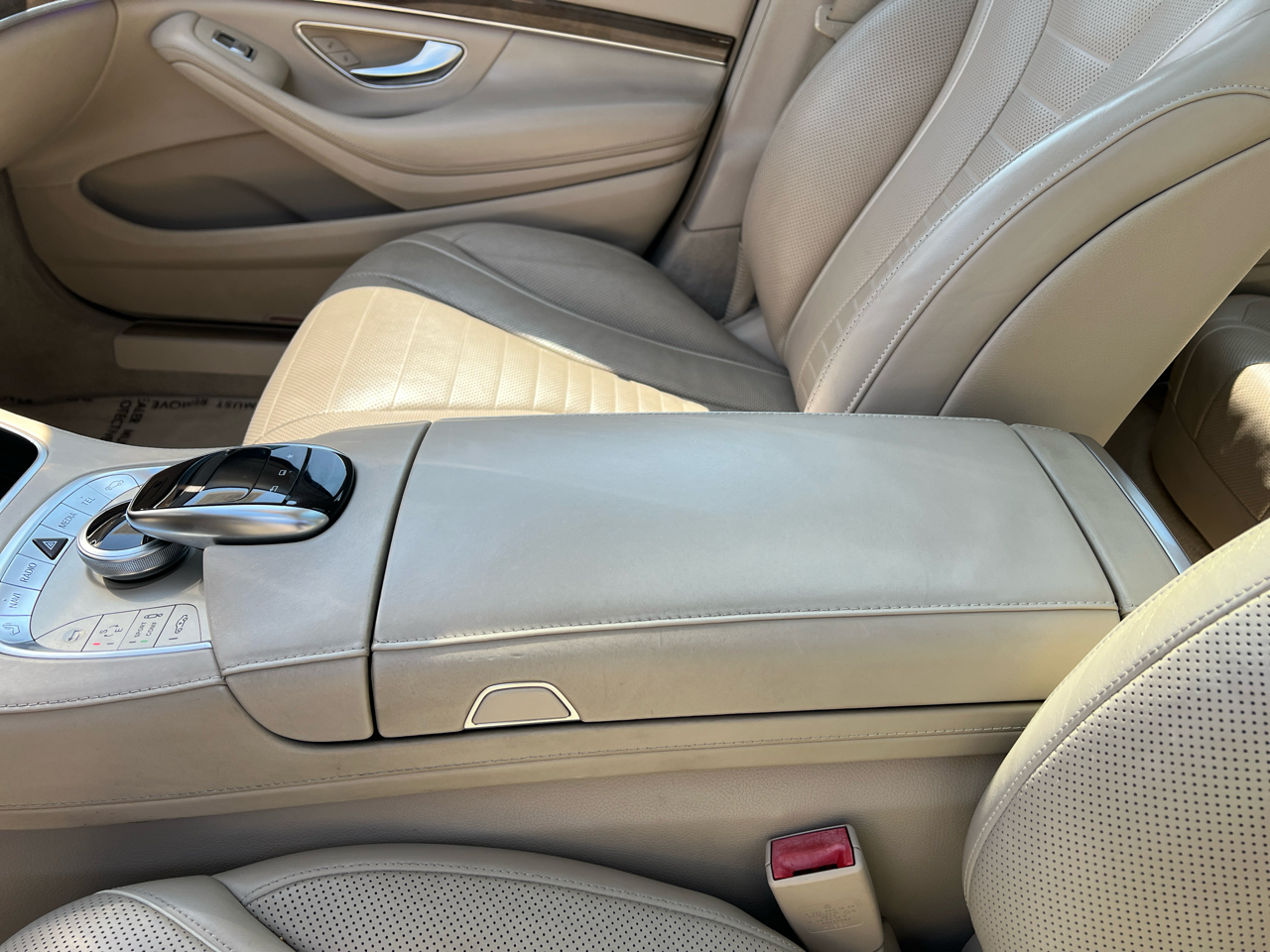 Mercedes-Benz S550  2015 Mercedes-Benz S550  2015