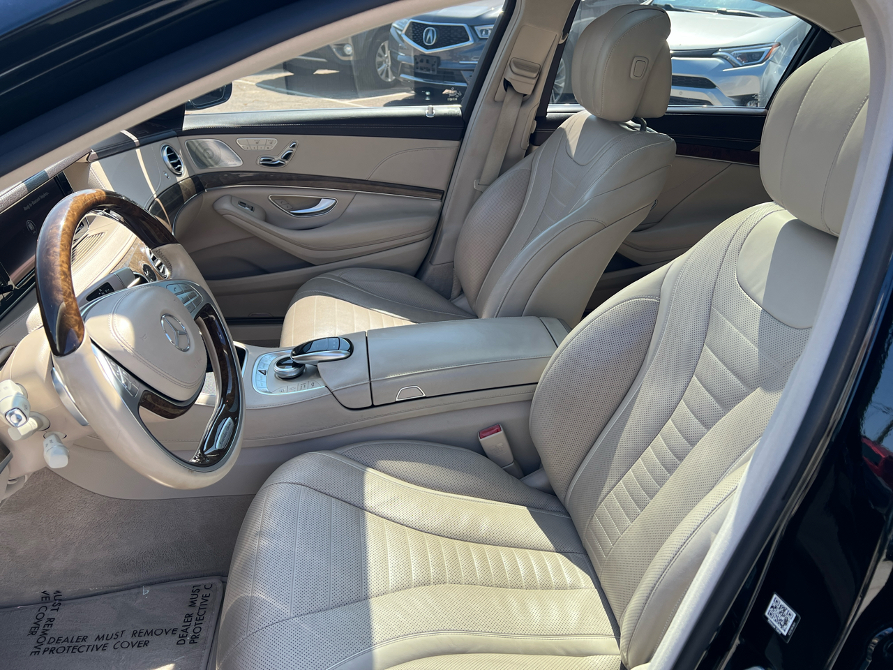 Mercedes-Benz S550  2015 Mercedes-Benz S550  2015