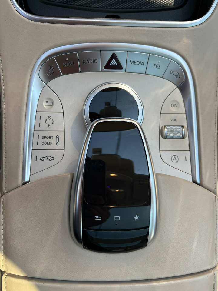 Mercedes-Benz S550  2015 Mercedes-Benz S550  2015