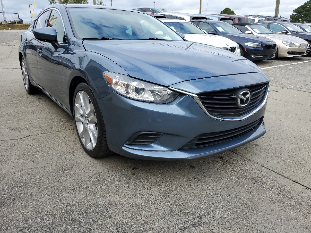 Mazda MAZDA6 4dr Sdn Auto i Touring 2014 Mazda MAZDA6 4dr Sdn Auto i Touring 2014