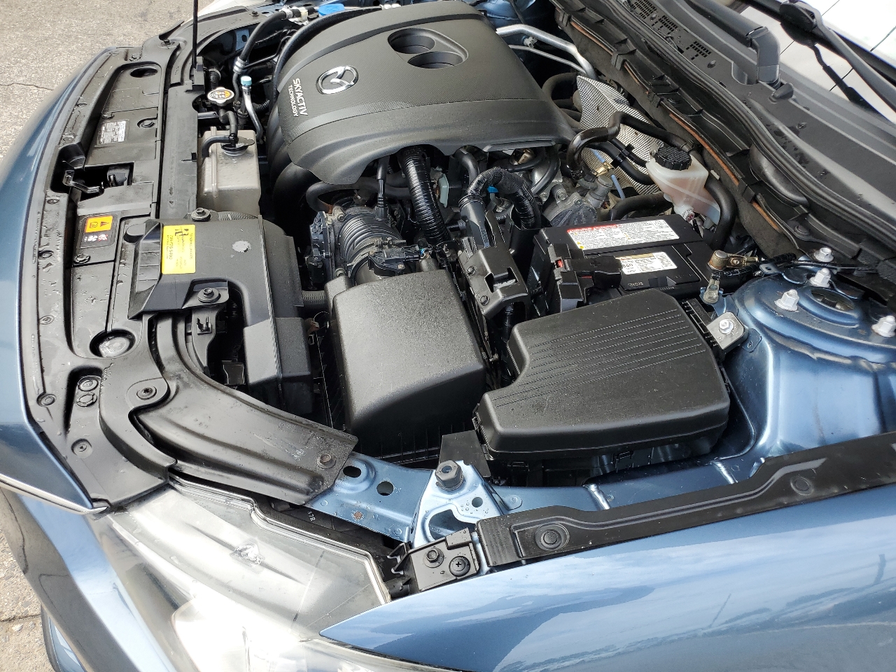 Mazda MAZDA6 4dr Sdn Auto i Touring 2014 Mazda MAZDA6 4dr Sdn Auto i Touring 2014