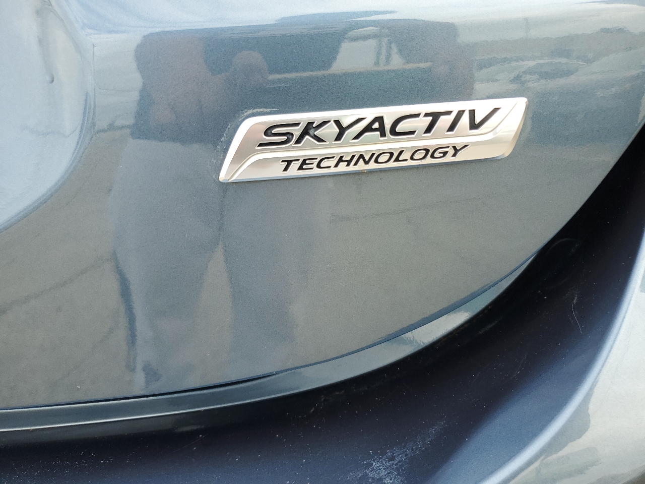 Mazda MAZDA6 4dr Sdn Auto i Touring 2014 Mazda MAZDA6 4dr Sdn Auto i Touring 2014