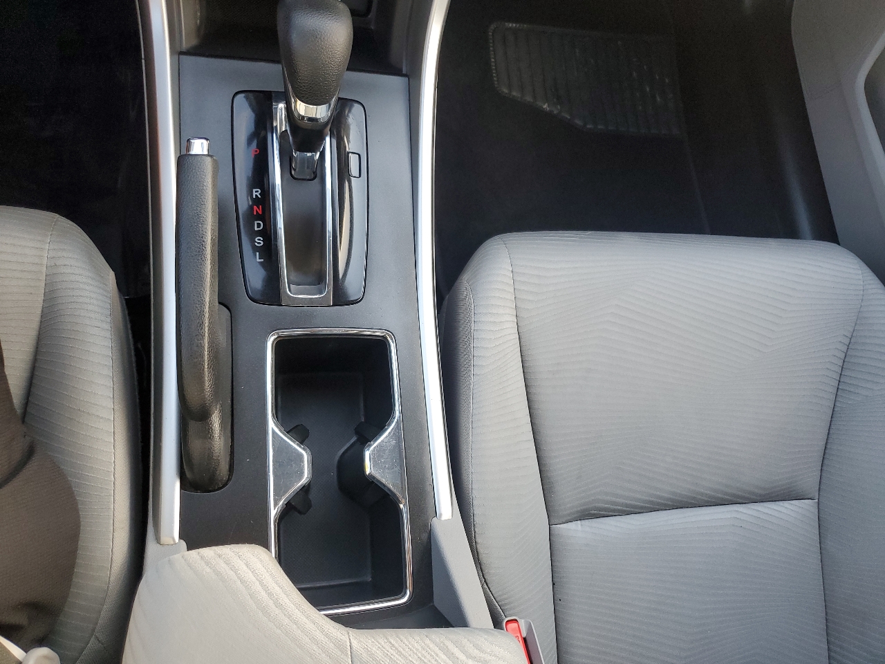 2014 Honda Accord LX photo 26