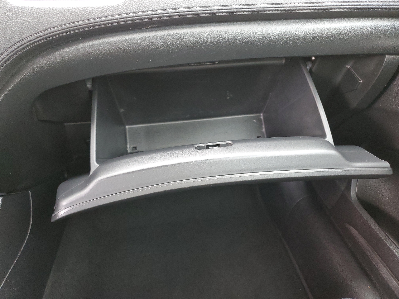 Honda Civic 2dr Cpe LX Auto 2013