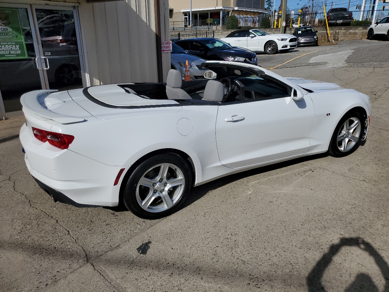 Chevrolet Camaro 1LS Convertible 2020